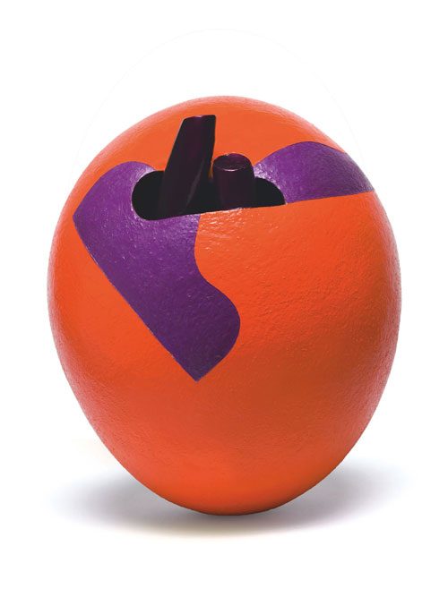 Ken Price. L. Red, 1963. Ceramic painted with lacquer and acrylic on wood base, 13 ½ x 12 x 10 in. San Francisco Museum of Modern Art, San Francisco, Evelyn and Walter Haas, Jr. Fund Purchase. © Ken Price. Photograph: © Fredrik Nilsen.