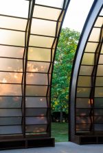 Serpentine Pavilion, 2025, A Capsule in Time, designed by Marina Tabassum, Marina Tabassum Architects (MTA). Exterior view. © Marina Tabassum Architects (MTA), Photo: Iwan Baan, Courtesy, Serpentine.