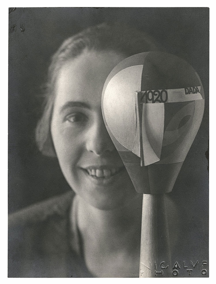 Nicolai Aluf. Sophie Taeuber with her Dada head, 1920. Gelatin silver print on card, 12.9 x 9.8 cm. Stiftung Arp e.V., Berlin.