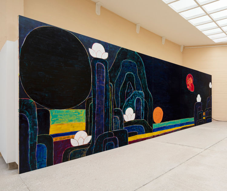 Alexander Tovborg. Guddommen og dens skabere I (Divinity and its creators I), 2019. Acrylic and pastel on wooden panel, 300 x 1,000 x 6 cm. Installation view, Rudolph Tegners Museum, Dronningmølle, Denmark. Courtesy of the artist and Galleri Nicolai Wallner. Photo: Anders Sune Berg.