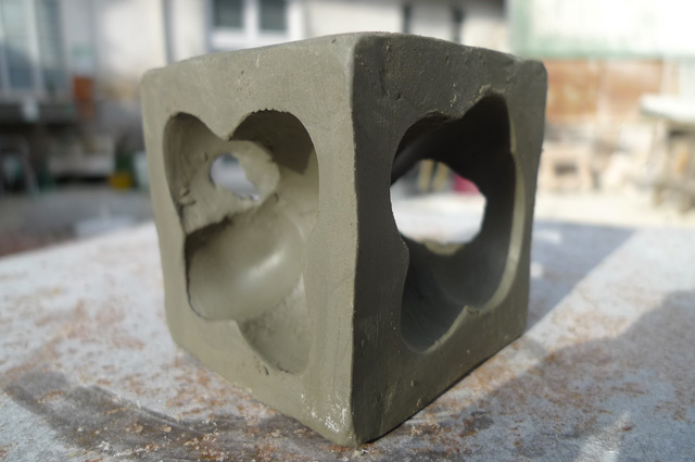 Almuth Tebbenhoff. Clay model for Lightbox, 2014. Clay.