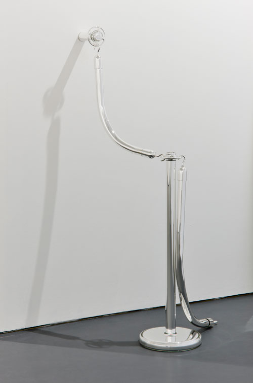 Michael Joo. Emigrant, 2012. Mirrored borosilicate glass, approx. 139.7 x 61 x 81.3 cm (55 x 24 x 32 in). © the artist. Image courtesy of the artist and Blain|Southern. Photograph: Peter Mallet.