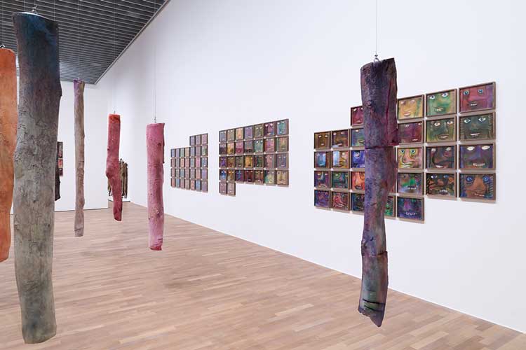 Mother’s Legs, 2018-19 (foreground) and Untitled (Foot Face), 2020-21, installation view, Kaari Upson: Dollhouse – a Retrospective, MASI Lugano, 6 September 2026 – 10 January 2027. Photo: Gabriele Spalluto.
