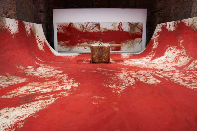 Hermann Nitsch, 20th Painting Action, 1987. Installation view at Oficine 800, Fondamenta S. Biagio, Venice. Photo: Liesl Biber. Courtesy of the Nitsch Foundation. ©Atelier Hermann Nitsch.