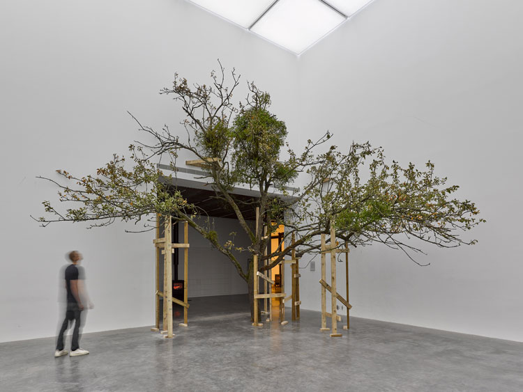 Danh Vo. Chicxulub, 2020. Installation view, White Cube Bermondsey, 11 September - 2 November 2020. © the artist. Photo © White Cube (Theo Christelis).