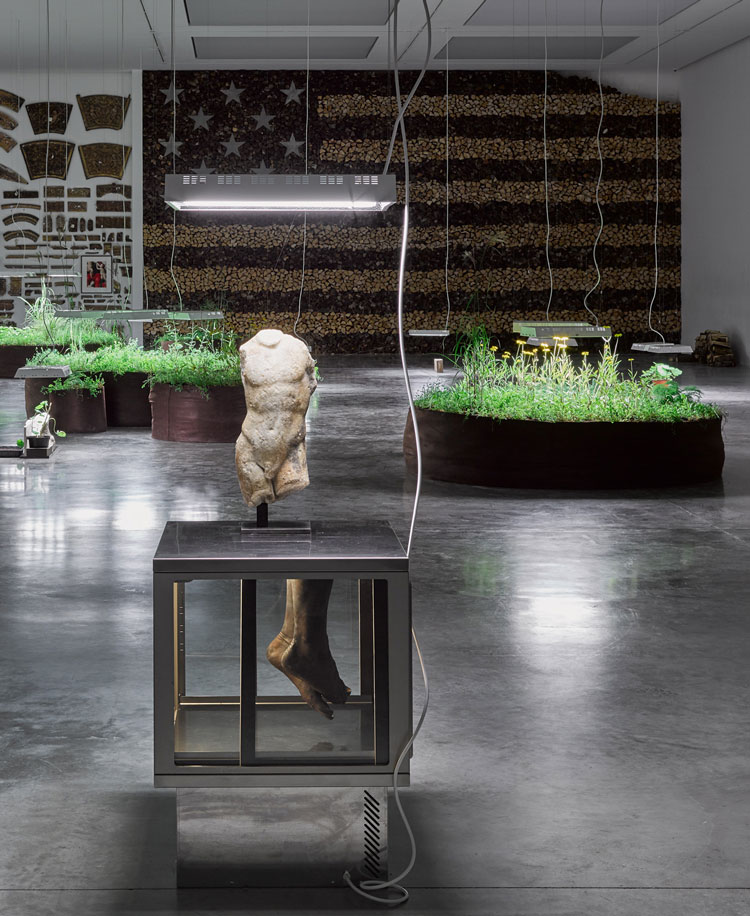 Danh Vo. Chicxulub, 2020. Installation view, White Cube Bermondsey, 11 September - 2 November 2020. © the artist. Photo © White Cube (Theo Christelis).