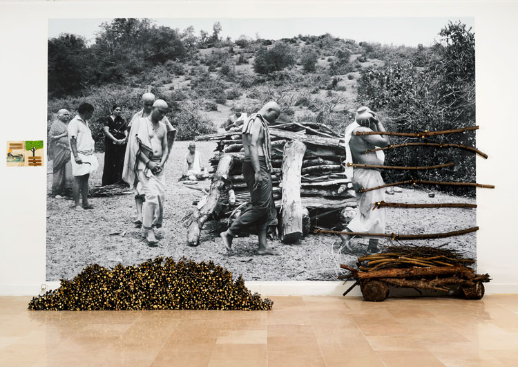 Shailesh BR. Holy Sticks, 2020. Print on paper, wood, dimensions variable. Production Villa Arson, Nice 2020. Photo: François Fernandez / Villa Arson.