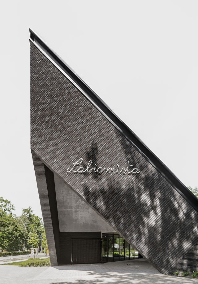 The Ark, exterior view, entrance building of LABIOMISTA, designed by Mario Botta, Genk (BE). © Koen Vanmechelen, 2019. Photo: Jeroen Verrecht.