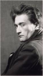 Man Ray. Antonin Artaud, 1926. 13.1 x 7.5 cm. Paris, Centre Pompidou, Musée national d’Art Moderne / Centre de création industrielle. © Centre Pompidou, MNAM-CCI, Dist. RMN-Grand Palais / Jacques Faujour © Man Ray Trust / ADAGP, Paris 2014