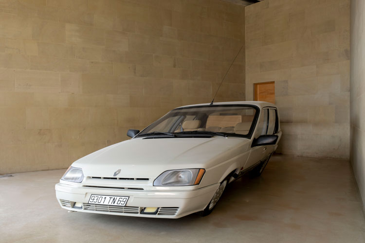 Erwin Wurm, Renault 25, 1991. Installation view at Yorkshire Sculpture Park, 2023. Courtesy Studio Erwin Wurm and Thaddaeus Ropac Gallery. Photo © Jonty Wilde, courtesy YSP.