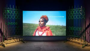 In this immersive show, the Barbadian-Scottish artist exposes the iniquities of racism and colonialism, while keeping alive the hope for a fairer, more just society