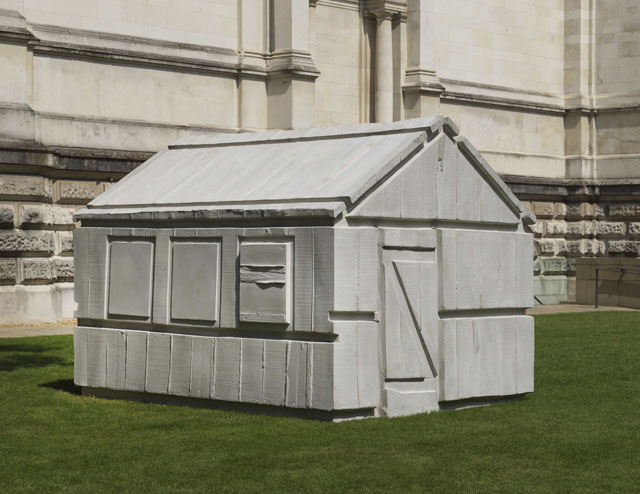 Rachel Whiteread. Chicken Shed, 2017. Concrete, 216 x 229 x 278 cm. Courtesy the artist. © Rachel Whiteread. Photograph: © Tate.