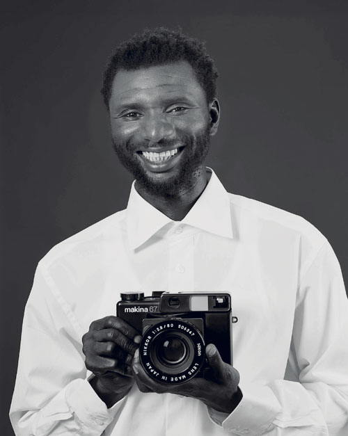 Christopher Williams. Mustafa Kinte (Gambia), Camera: Makina 67 506347 … Dirk Schaper Studio, Berlin, July 20, 2007. 2008. Private Collection, London. Image courtesy Galerie Gisela Capitain, Cologne and David Zwirner, New York/London.