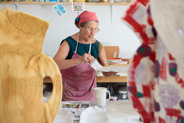 Betty Woodman in her studio, Italy 2012. Image courtesy the artist. Photograph: Stefano Porcinai.