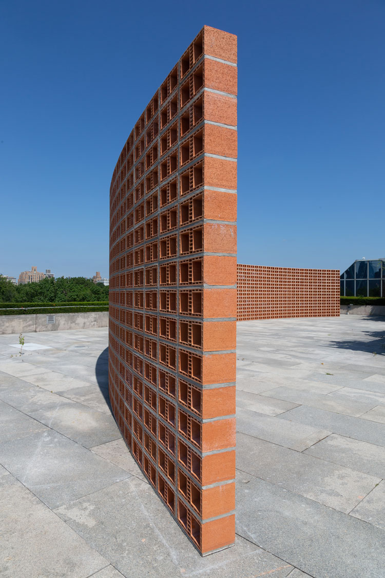 Héctor Zamora, Lattice Detour, 2020. Installation view, The Roof Garden Commission, courtesy of the artist. The Metropolitan Museum of Art, Photo: Anna-Marie Kellen.