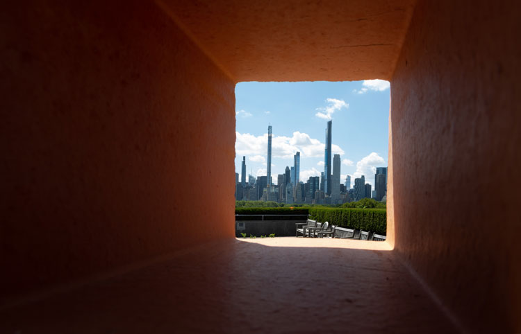 Héctor Zamora, Lattice Detour, 2020. Installation view, The Roof Garden Commission, courtesy of the artist. The Metropolitan Museum of Art, Photo: Anna-Marie Kellen.