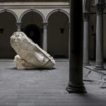 Mark Manders, Tilted Head, 2015-26. Installation view, Broken. The Power of the Fragment, Palazzo Strozzi, Florence, 25 September 2026 – 24 January 2027. Photo: Ela Bialkowska, OKNO Studio.